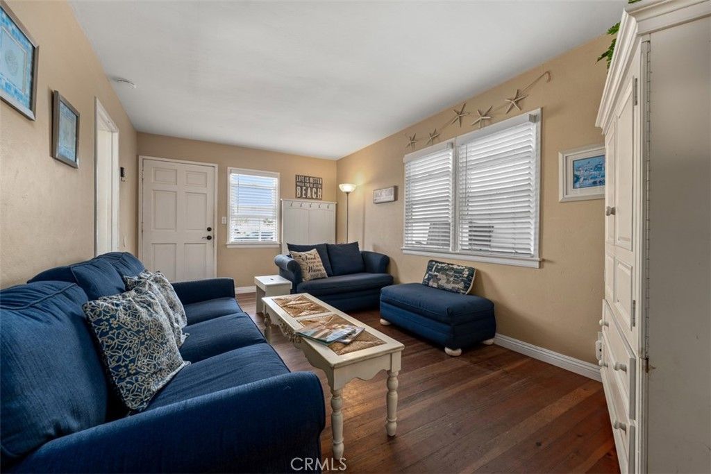 1527 W Balboa, Newport Beach, CA 92663 — photo 5
