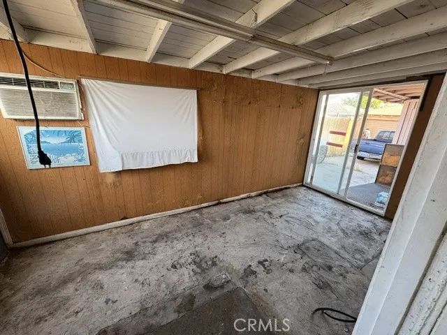 16519 La Salle, Gardena, CA 90247
