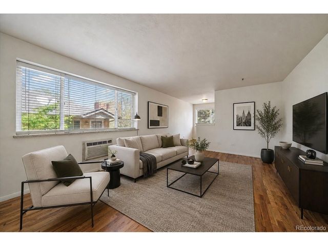 21 N Washington St 202, Denver, CO 80203