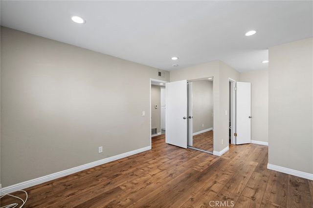 77 Golden Glen Street 4, Irvine, CA 92604