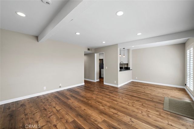 77 Golden Glen Street 4, Irvine, CA 92604