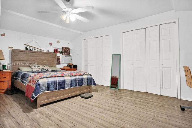 2105 NW 1st Street, Miami, FL 33125