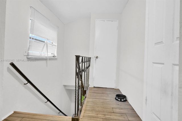 2105 NW 1st Street, Miami, FL 33125
