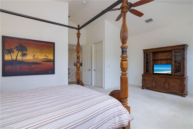 7845 Hawthorne DR 903, Naples, FL 34113