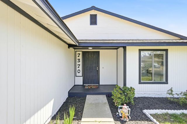 7370 Bruno Way, Sacramento, CA 95828