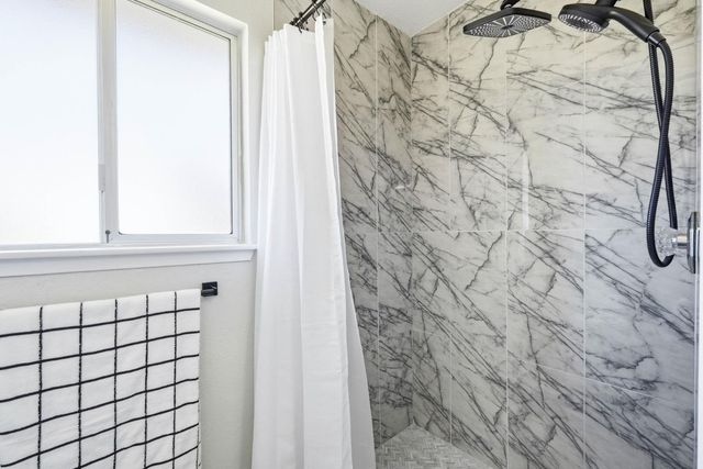 7370 Bruno Way, Sacramento, CA 95828