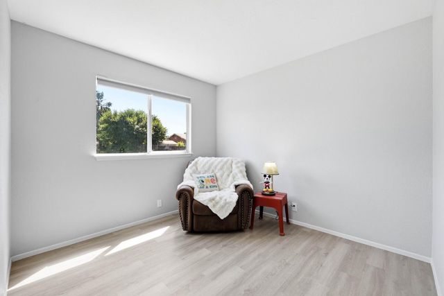 7370 Bruno Way, Sacramento, CA 95828
