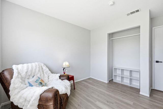 7370 Bruno Way, Sacramento, CA 95828