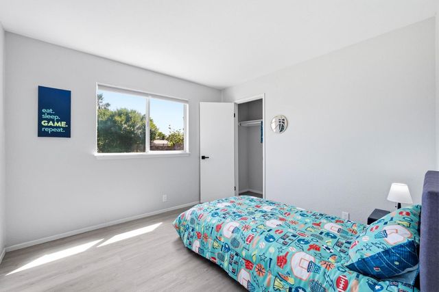 7370 Bruno Way, Sacramento, CA 95828