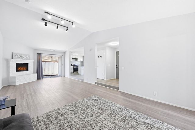7370 Bruno Way, Sacramento, CA 95828