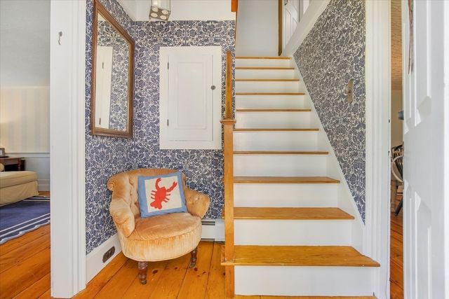 200 Main, Sandwich, MA 02563