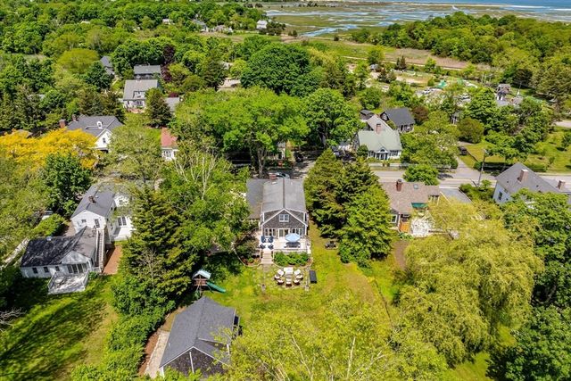 200 Main, Sandwich, MA 02563