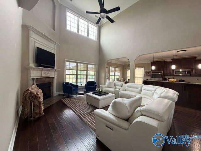 105 Springhaven Drive NW, Madison, AL 35757
