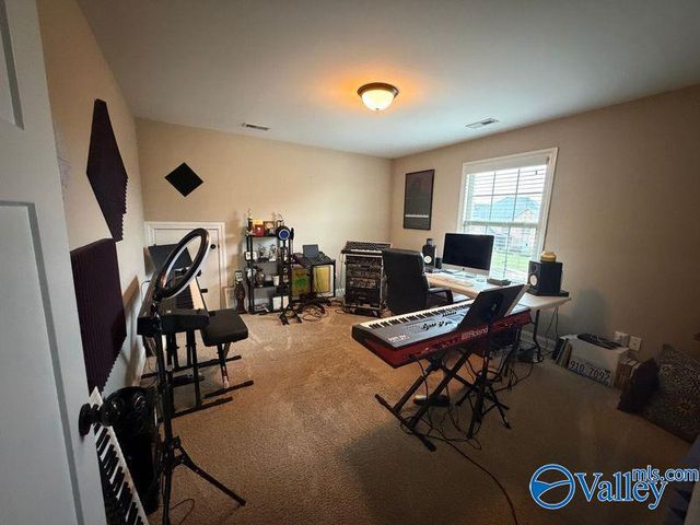 105 Springhaven Drive NW, Madison, AL 35757
