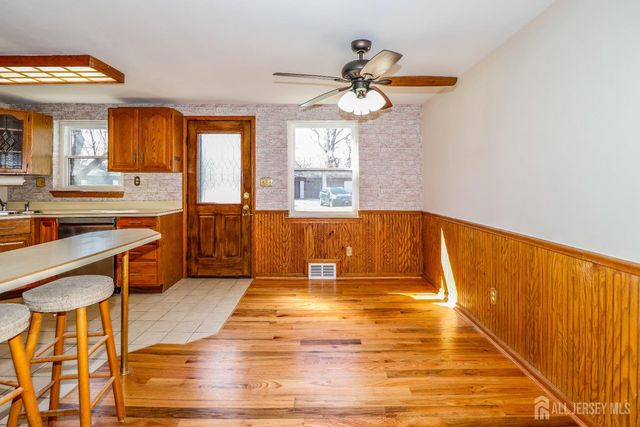 189 Newman Street, Metuchen, NJ 08840