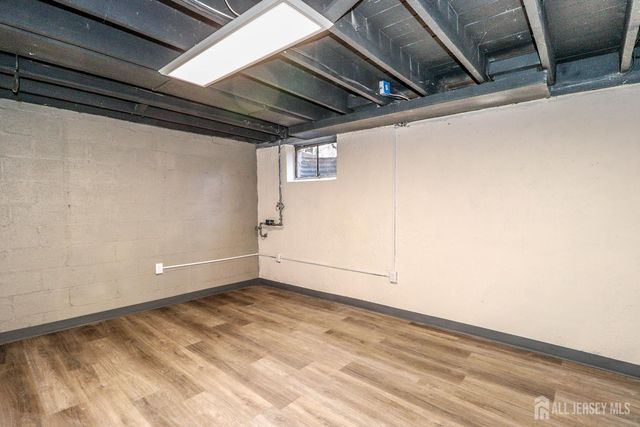 189 Newman Street, Metuchen, NJ 08840