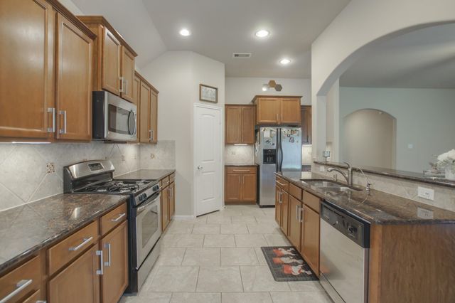 111 Pheasant Run Drive, Conroe, TX 77384