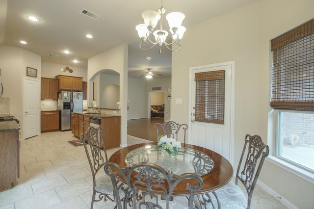 111 Pheasant Run Drive, Conroe, TX 77384