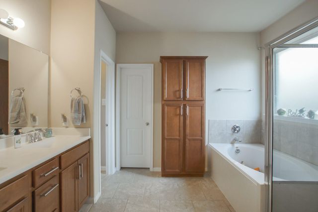 111 Pheasant Run Drive, Conroe, TX 77384