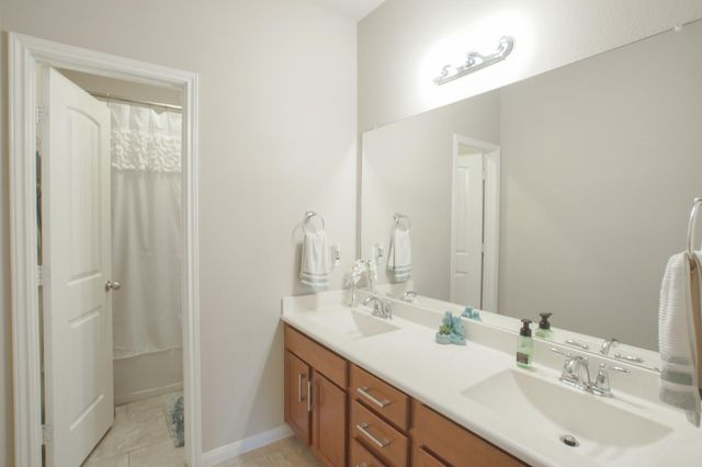 111 Pheasant Run Drive, Conroe, TX 77384