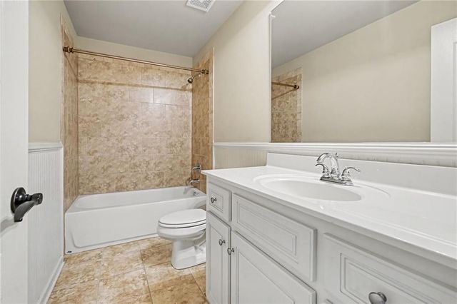 2435 Retreat Point Parkway, Hoschton, GA 30548