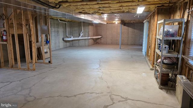 705 EATON CT, Quakertown, PA 18951