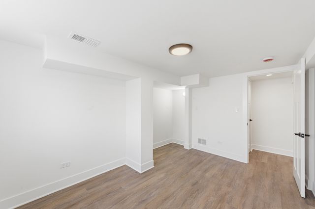 4833 W Potomac Avenue, Chicago, IL 60651