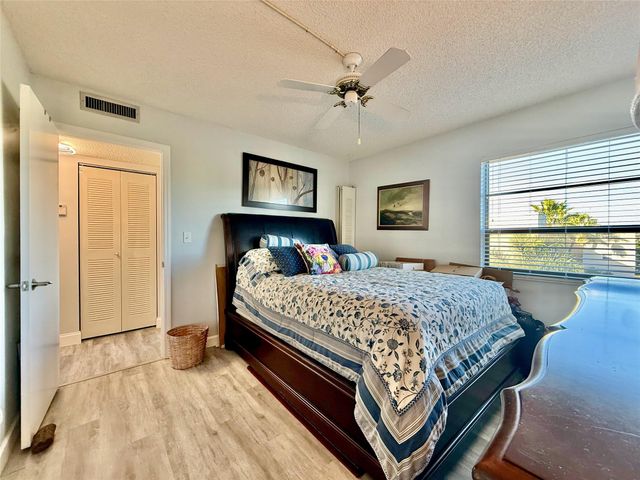 2112 S Cypress Bend Dr 508, Pompano Beach, FL 33069