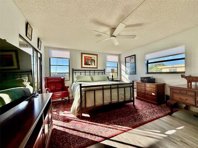 2112 S Cypress Bend Dr 508, Pompano Beach, FL 33069