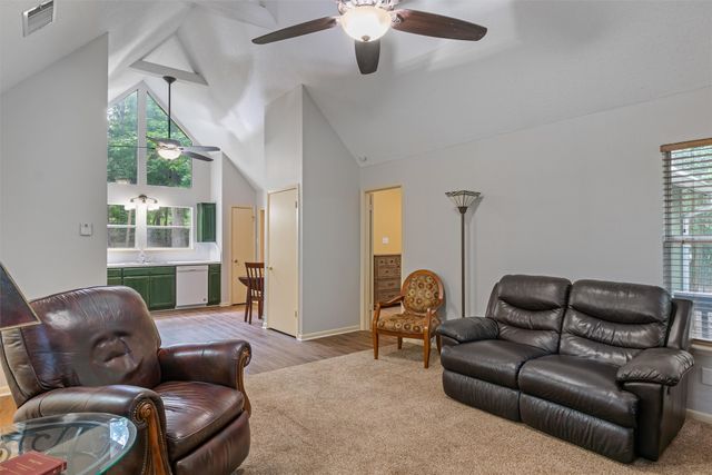 178 Butternut Glen, Holly Lake Ranch, TX 75765