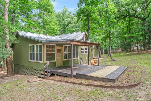 178 Butternut Glen, Holly Lake Ranch, TX 75765