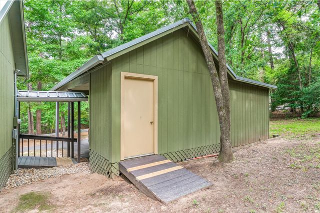 178 Butternut Glen, Holly Lake Ranch, TX 75765