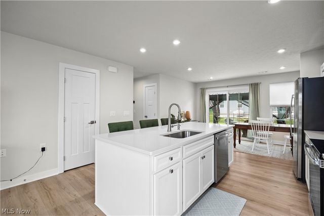 639 Apple Ridge Drive, Elyria, OH 44035