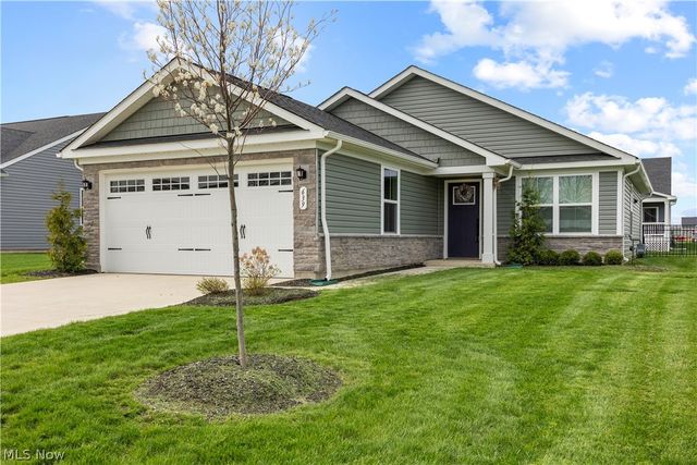 639 Apple Ridge Drive, Elyria, OH 44035