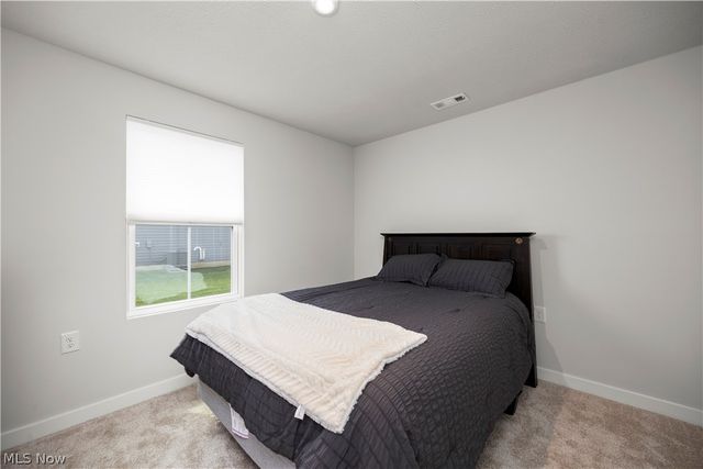 639 Apple Ridge Drive, Elyria, OH 44035
