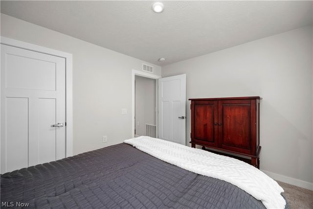 639 Apple Ridge Drive, Elyria, OH 44035