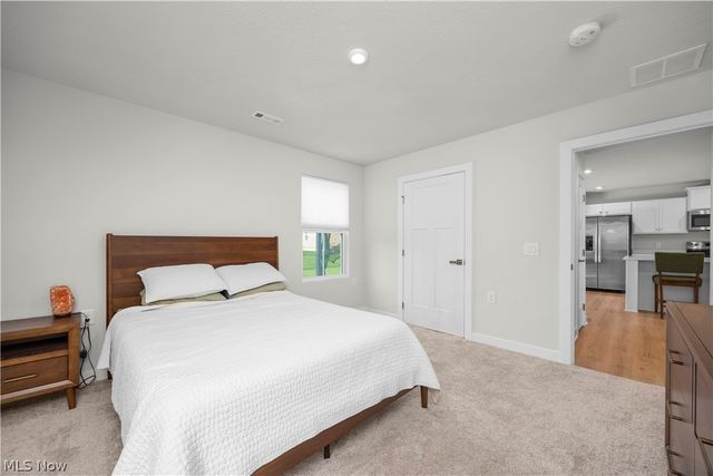 639 Apple Ridge Drive, Elyria, OH 44035