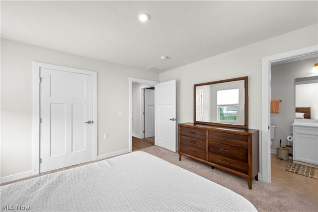 639 Apple Ridge Drive, Elyria, OH 44035