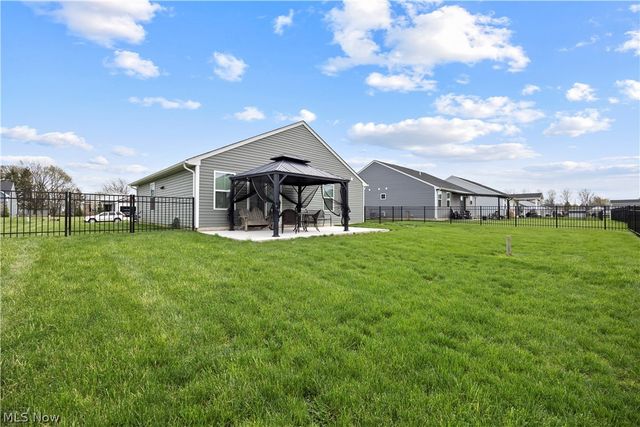 639 Apple Ridge Drive, Elyria, OH 44035