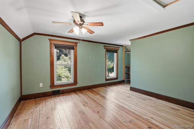 8880 Cedar Lake Road, Pinckney, MI 48169