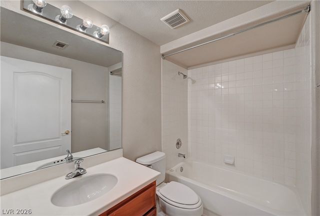 6908 Cobre Azul Avenue 102, Las Vegas, NV 89108