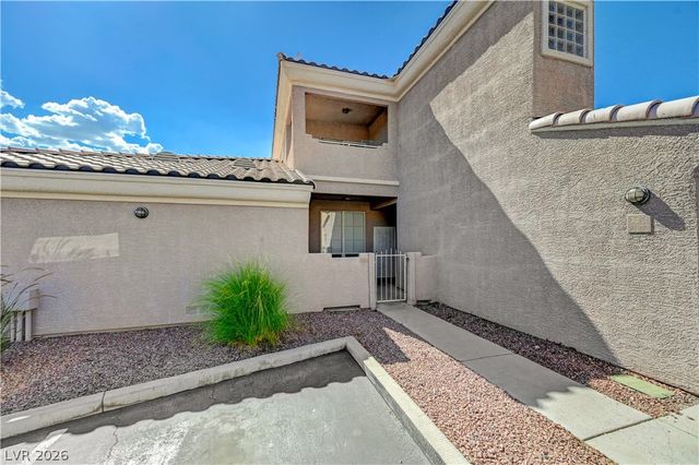 6908 Cobre Azul Avenue 102, Las Vegas, NV 89108