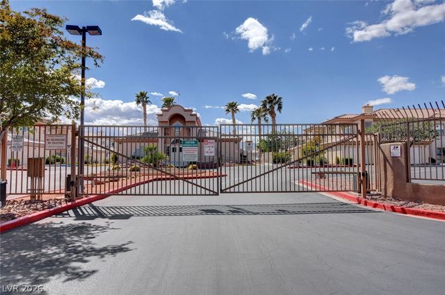 6908 Cobre Azul Avenue 102, Las Vegas, NV 89108
