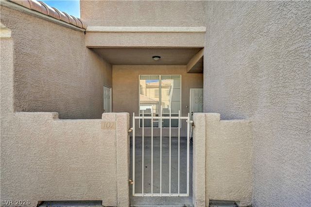 6908 Cobre Azul Avenue 102, Las Vegas, NV 89108