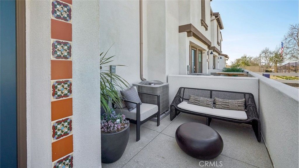 Image 3 of property listing at 16119 Lumia Way, Fontana, CA 92336
