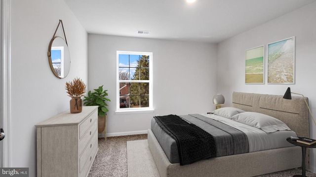 107 LEMLEY DR, Stephens City, VA 22655