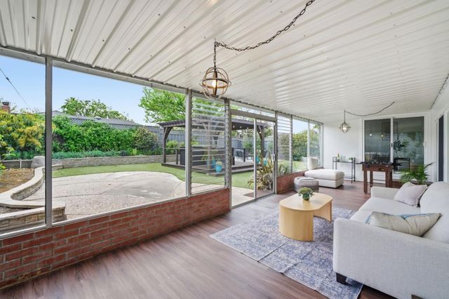 5261 Garwood Drive, San Jose, CA 95118