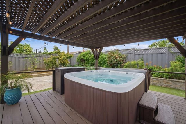 5261 Garwood Drive, San Jose, CA 95118