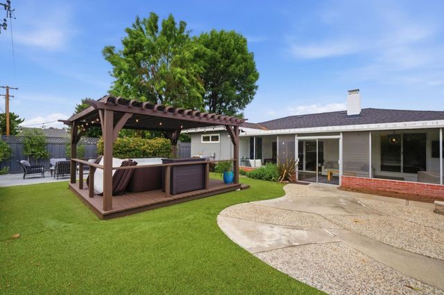 5261 Garwood Drive, San Jose, CA 95118