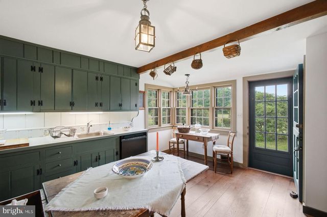 255 OLD MILL RD, Greenwich, NJ 08323
